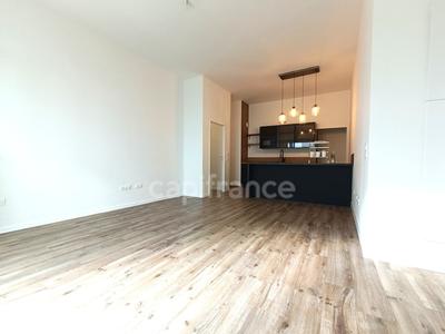 Appartement - 84 m² - 4 pièces