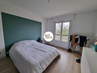 Appartement - 85 m² - 3 pièces