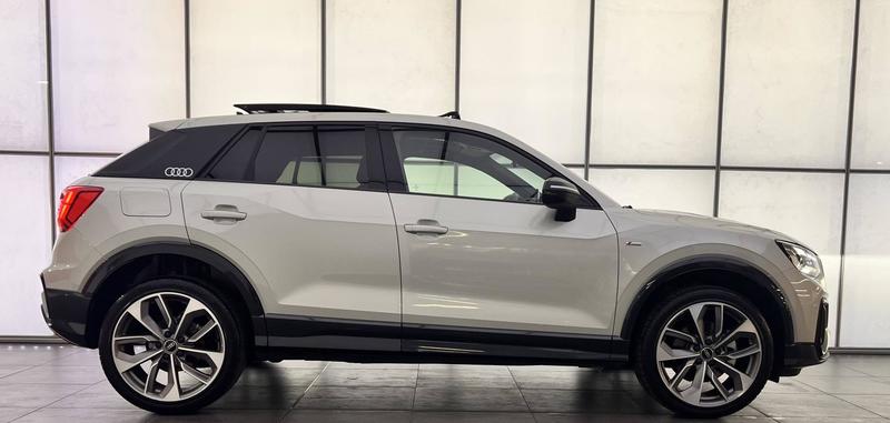 Audi Q2 35 Tfsi 150 s tronic 7 s line Plus