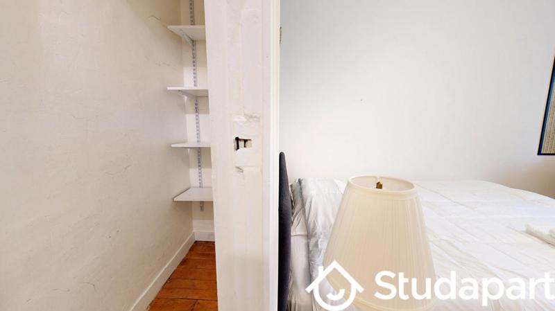 Chambre - 11 m² - 1 pièce