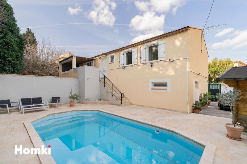 Maison - 115 m² - 5 pièces