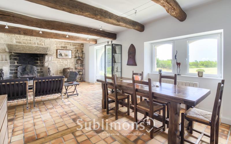 Maison - 140 m² - 6 pièces