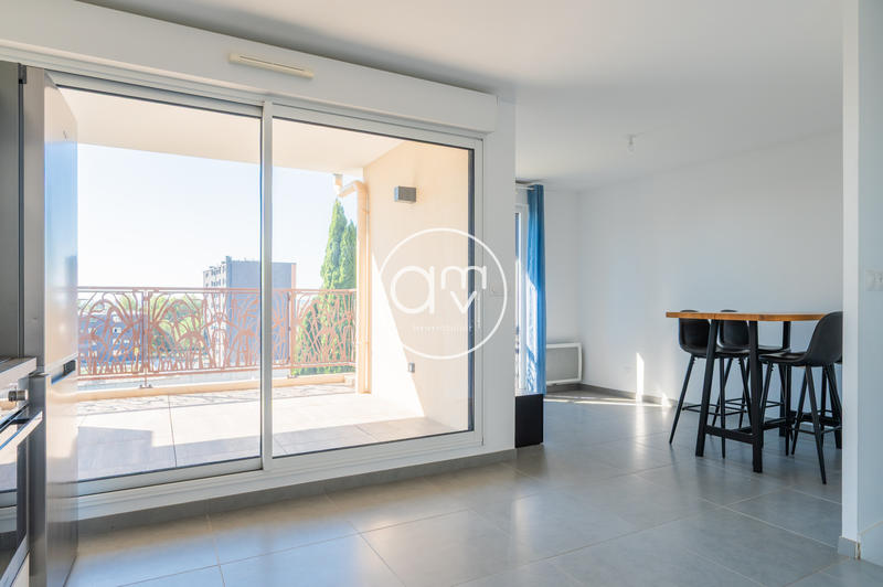 Appartement - 76 m² - 4 pièces