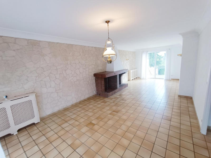 Maison - 155 m² - 5 pièces