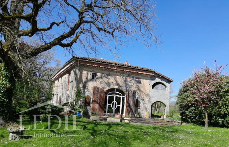 Propriété - 280 m² - 5 pièces