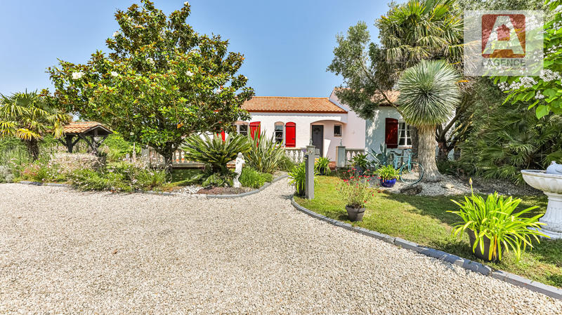 Maison - 183 m² - 7 pièces