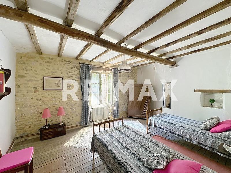 Mas - 191 m² - 6 pièces