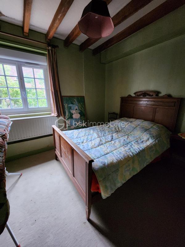 Maison traditionnelle - 223 m² - 10 pièces