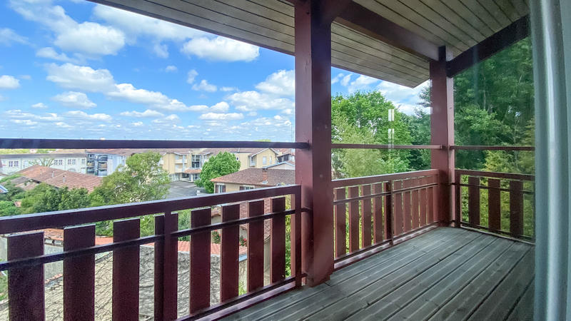 Appartement - 79 m² - 3 pièces