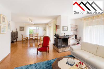 Maison - 108 m² - 5 pièces