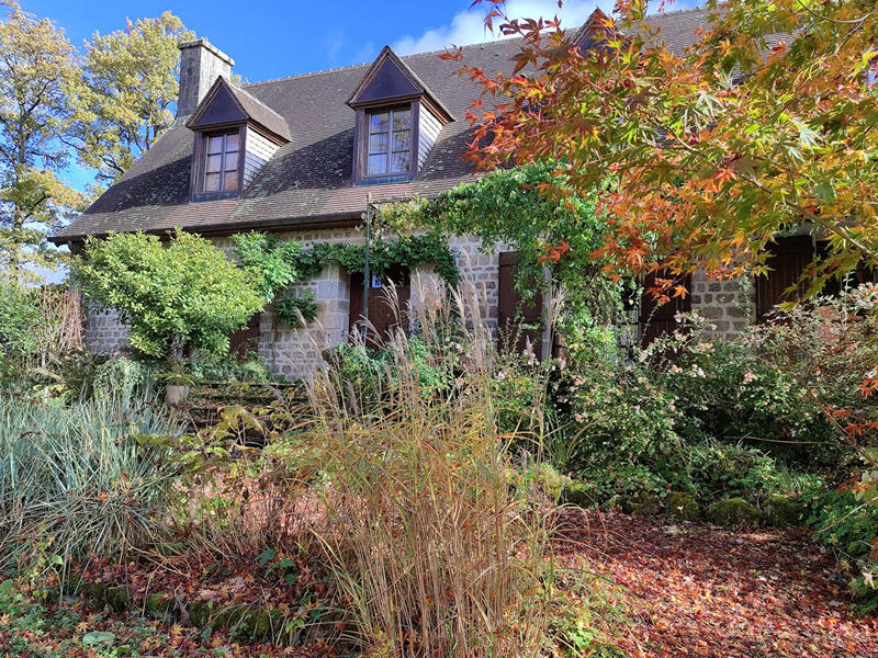 Maison - 205 m² - 7 pièces