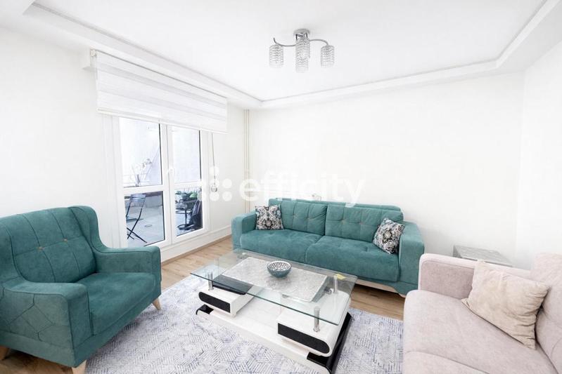 Appartement - 102 m² - 4 pièces