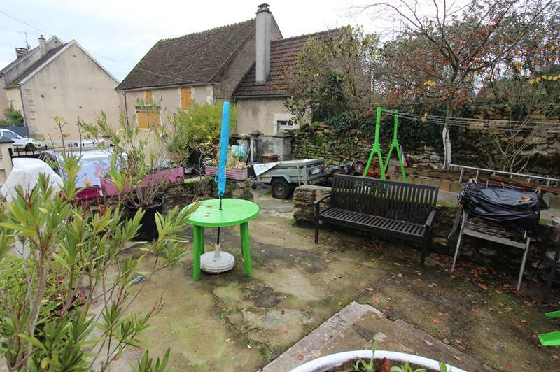 Maison - 160 m² - 8 pièces