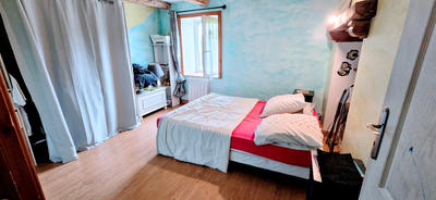 Maison - 94 m² - 4 pièces