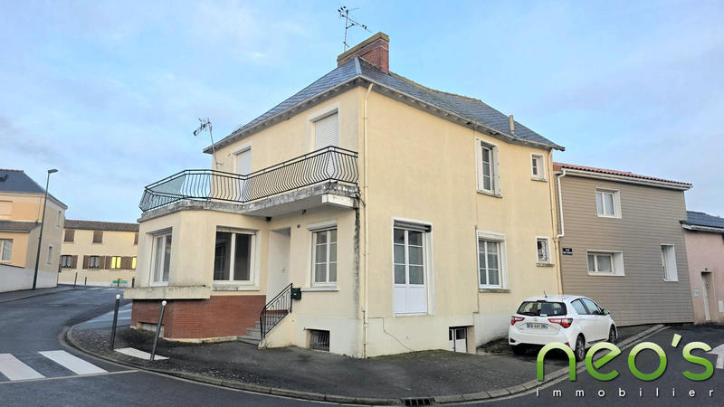 Maison - 144 m² - 8 pièces