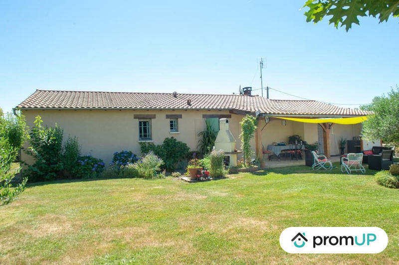 Maison - 110 m² - 5 pièces