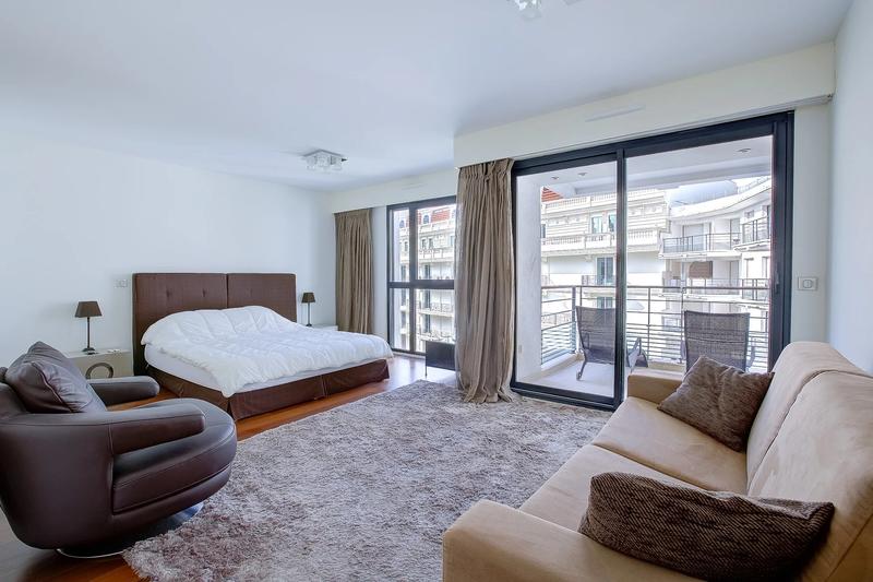 Appartement - 112 m² - 3 pièces