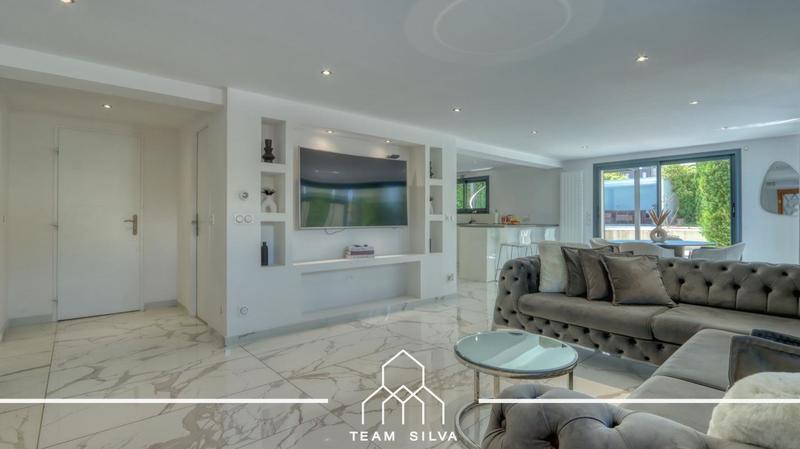 Maison - 160 m² - 6 pièces