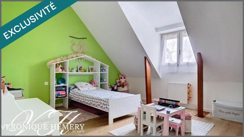 Maison - 245 m² - 6 pièces