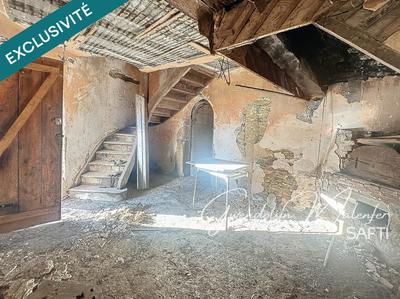 Maison - 100 m² - 1 pièce