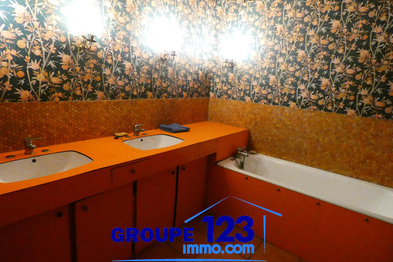 Maison - 123 m² - 6 pièces