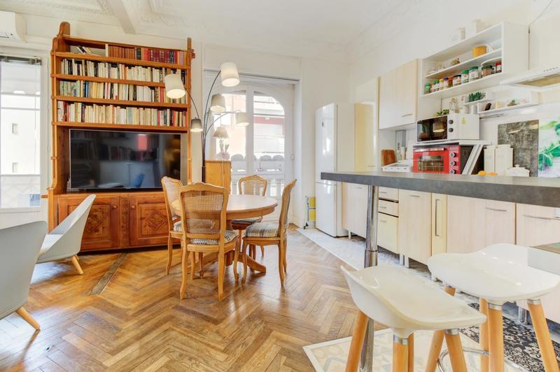 Appartement - 67 m² - 2 pièces