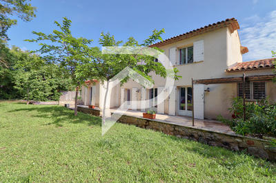 Villa - 173 m² - 6 pièces