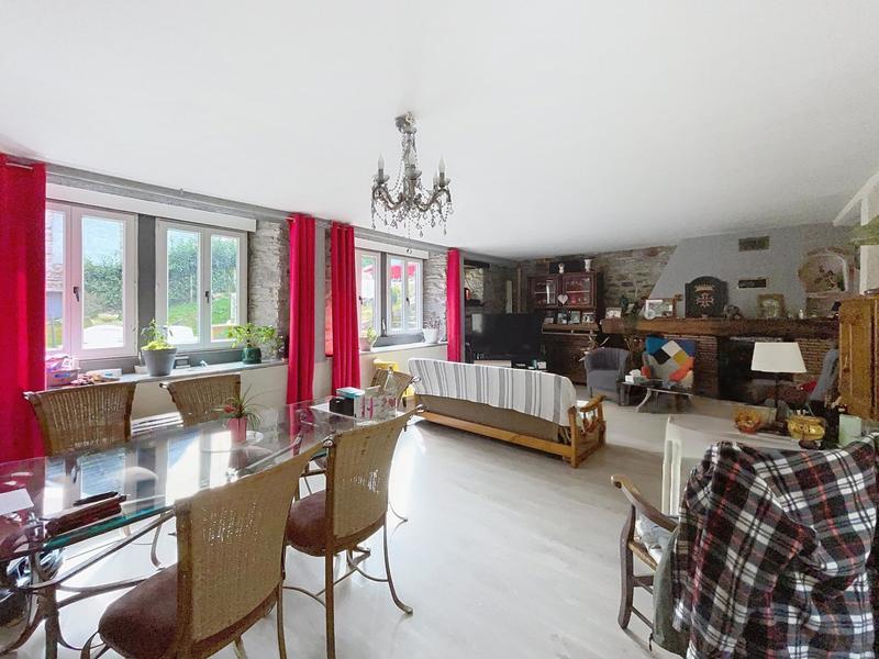 Maison - 165 m² - 7 pièces