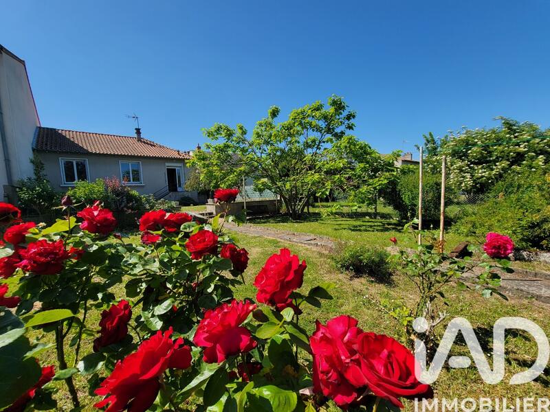 Maison - 84 m² - 5 pièces