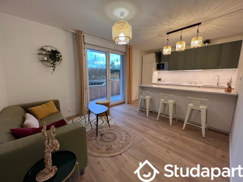 Chambre - 10 m² - 1 pièce