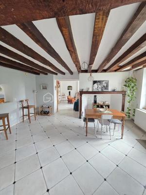 Maison - 127 m² - 5 pièces
