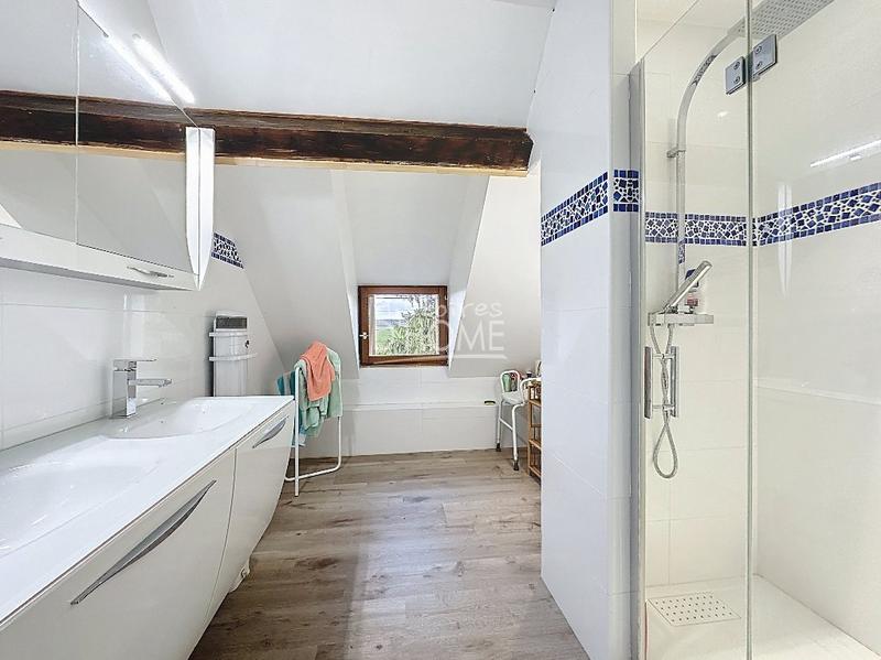 Maison - 170 m² - 5 pièces