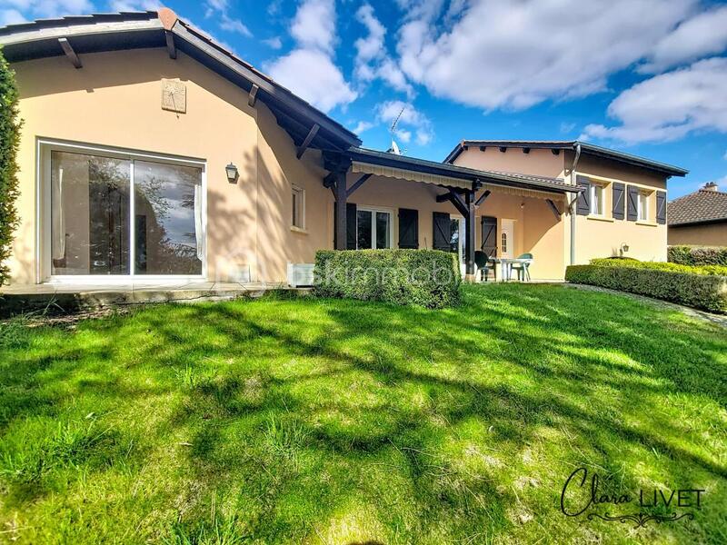 Maison traditionnelle - 145 m² - 6 pièces