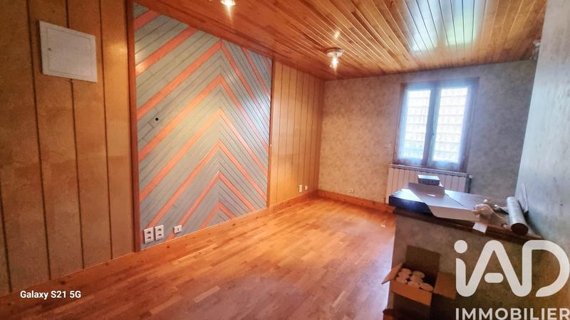 Maison - 202 m² - 5 pièces