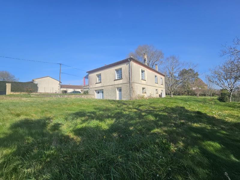 Maison - 155 m² - 5 pièces