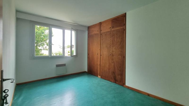 Pavillon - 150 m² - 7 pièces