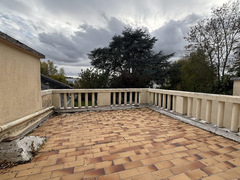 Maison ancienne - 165 m² - 8 pièces