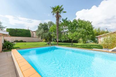 Maison - 221 m² - 6 pièces