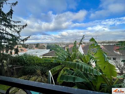 Appartement - 130 m² - 5 pièces