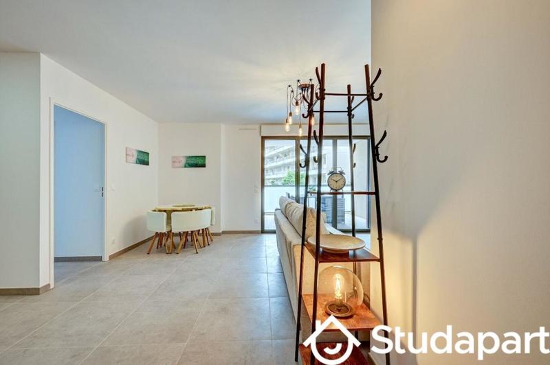 Appartement - 65 m² - 3 pièces