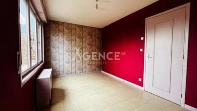 Maison - 98 m² - 4 pièces