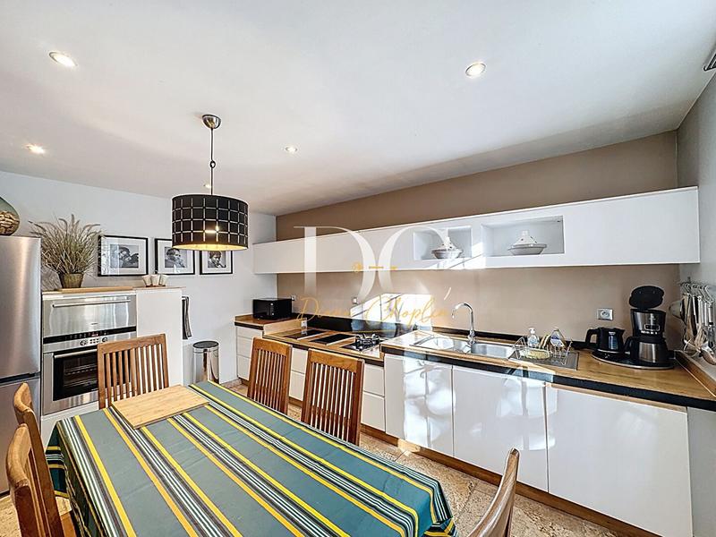 Maison ancienne - 180 m² - 6 pièces