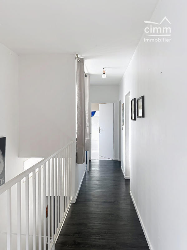 Maison - 135 m² - 6 pièces