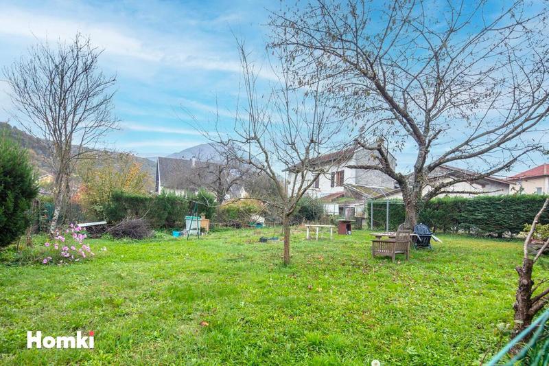 Maison - 150 m² - 8 pièces