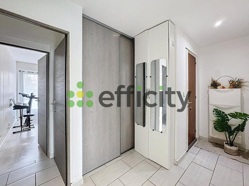 Appartement - 81 m² - 4 pièces