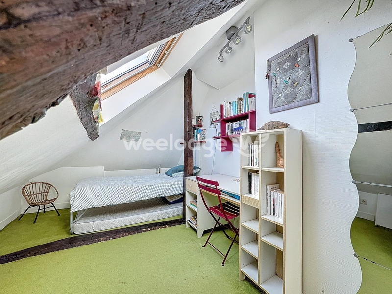 Maison - 143 m² - 8 pièces