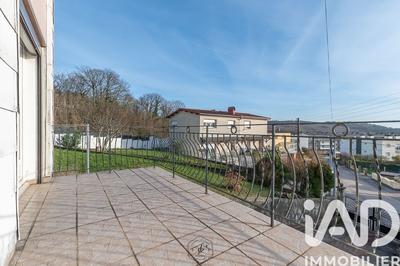 Maison - 86 m² - 4 pièces