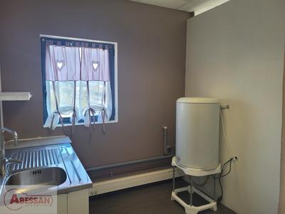 Bureau - 49 m² - 1 pièce