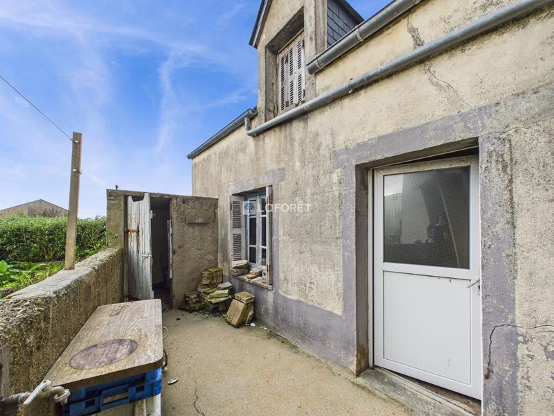 Maison - 88 m² - 9 pièces