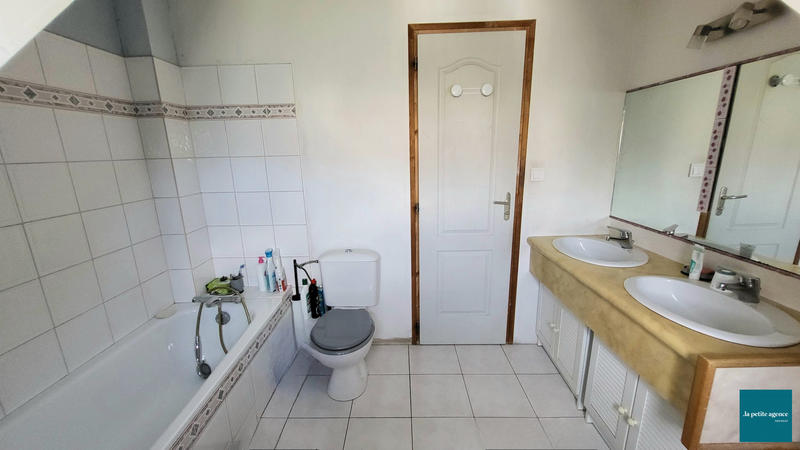 Maison contemporaine - 140 m² - 7 pièces